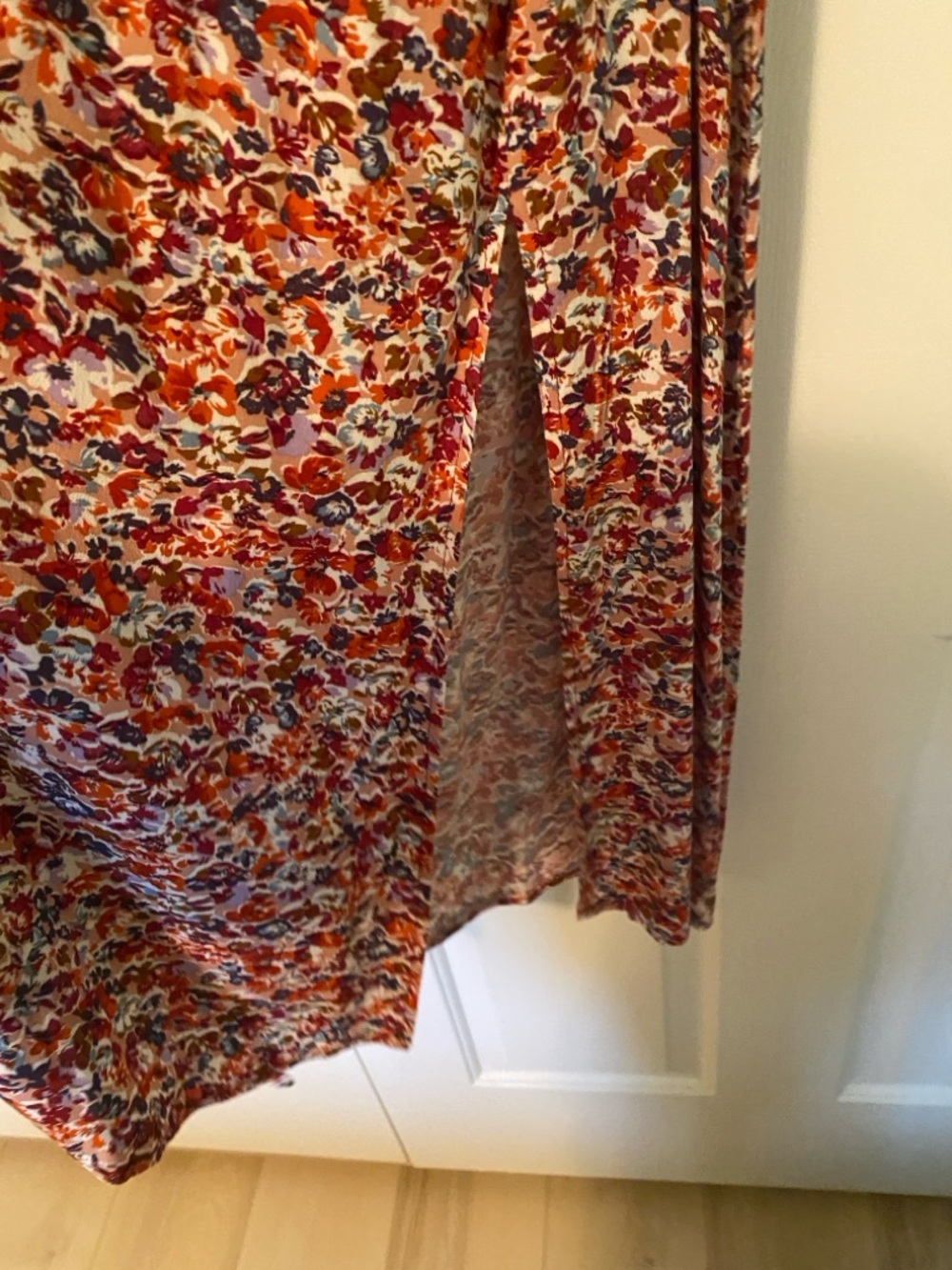 American Eagle Outfitters One-Shoulder Rose Floral Midi Dress - Picture 6 of 9